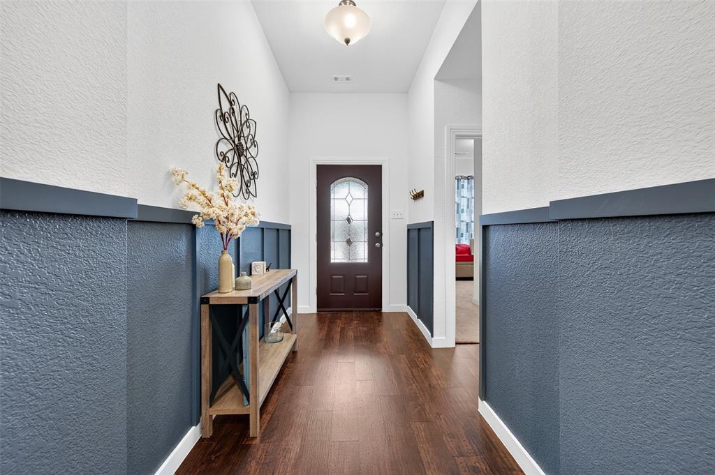 1819 Huntsman Way Forney, TX 75126 - Photo 6 of 39 Gallery Image 6