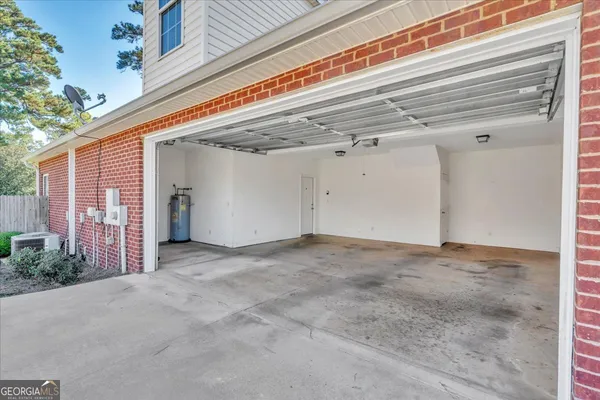 a view of a garage