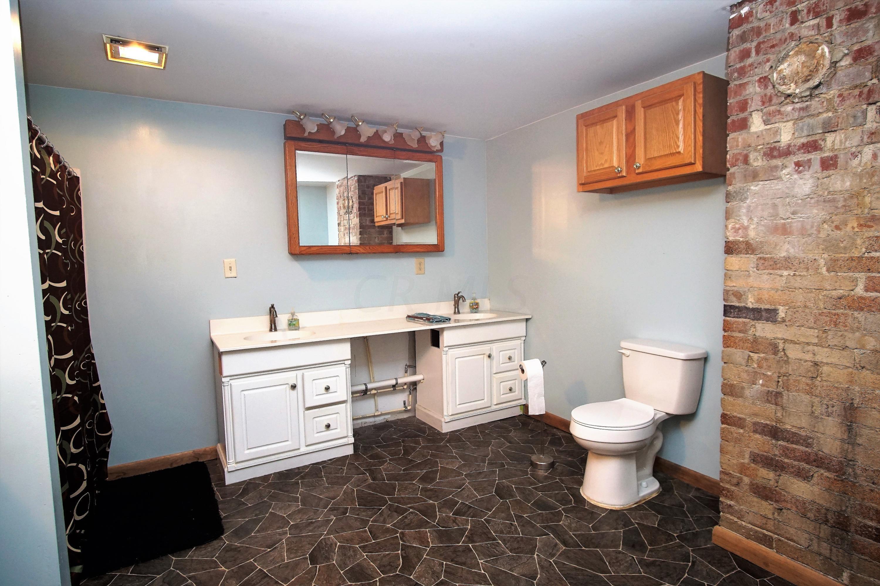 11405 Murlette Road Southwest Stoutsville, OH 43154 - Photo 8 of 33 Gallery Image 8