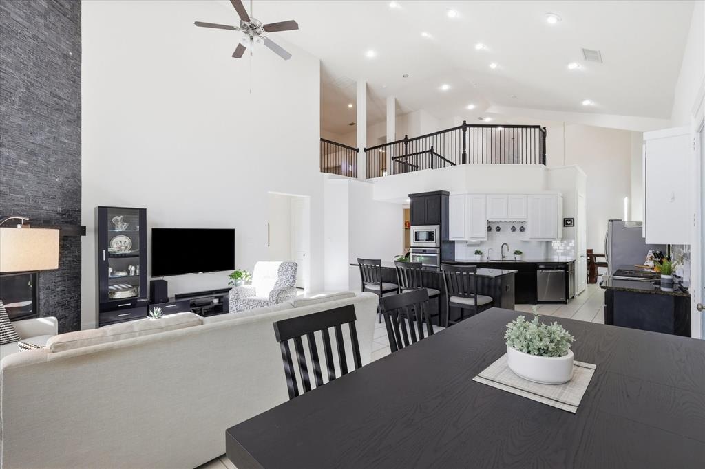 8316 Inverness The Colony, TX 75056 - Photo 12 of 40