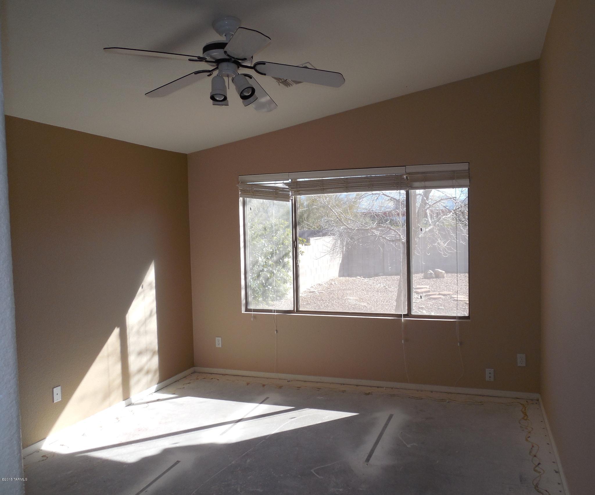 2541 South Ave Arroyo Rincon Tucson, AZ 85710 - Photo 9 of 25