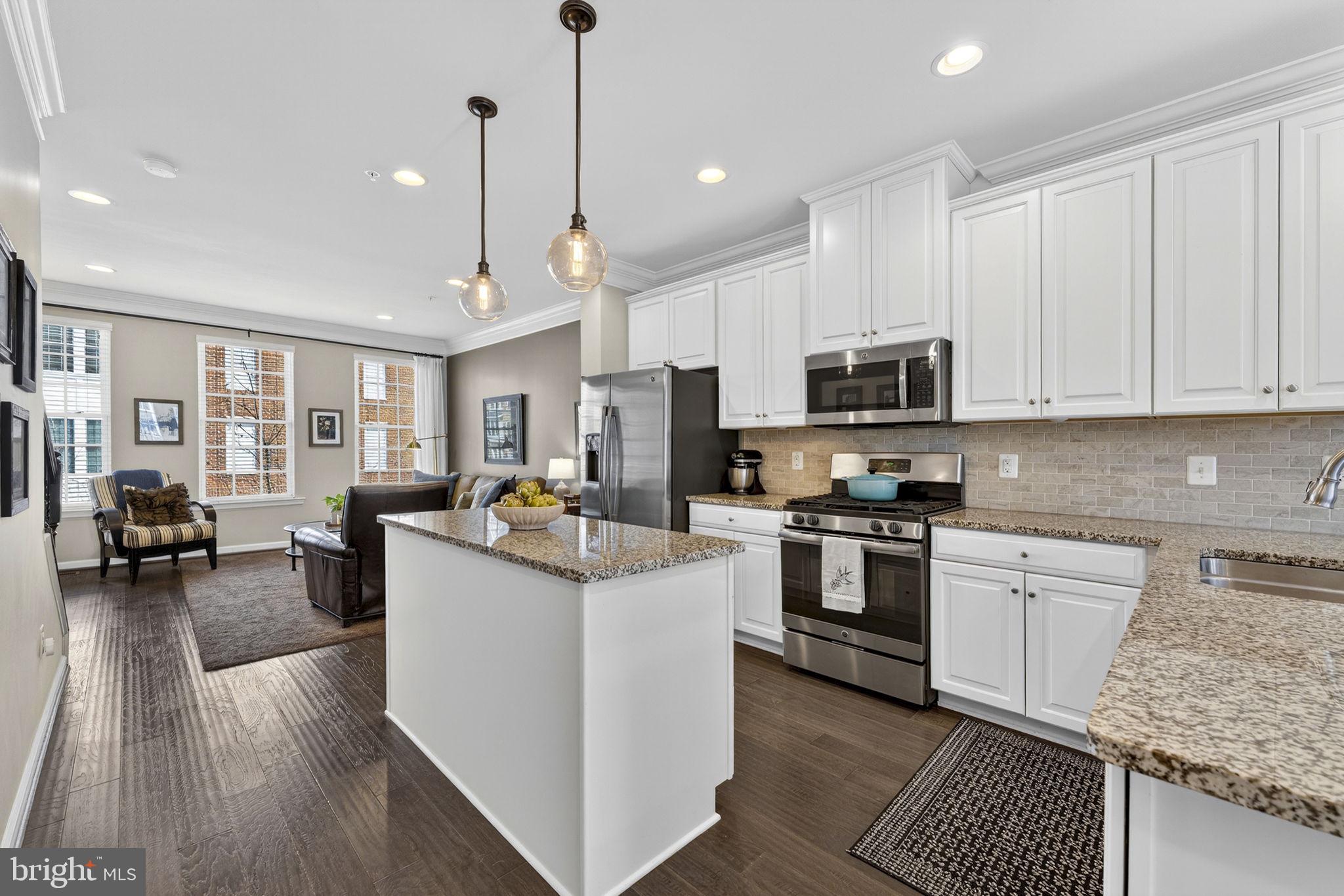 459 Haupt Square Southeast Leesburg, VA 20175 - Photo 13 of 80