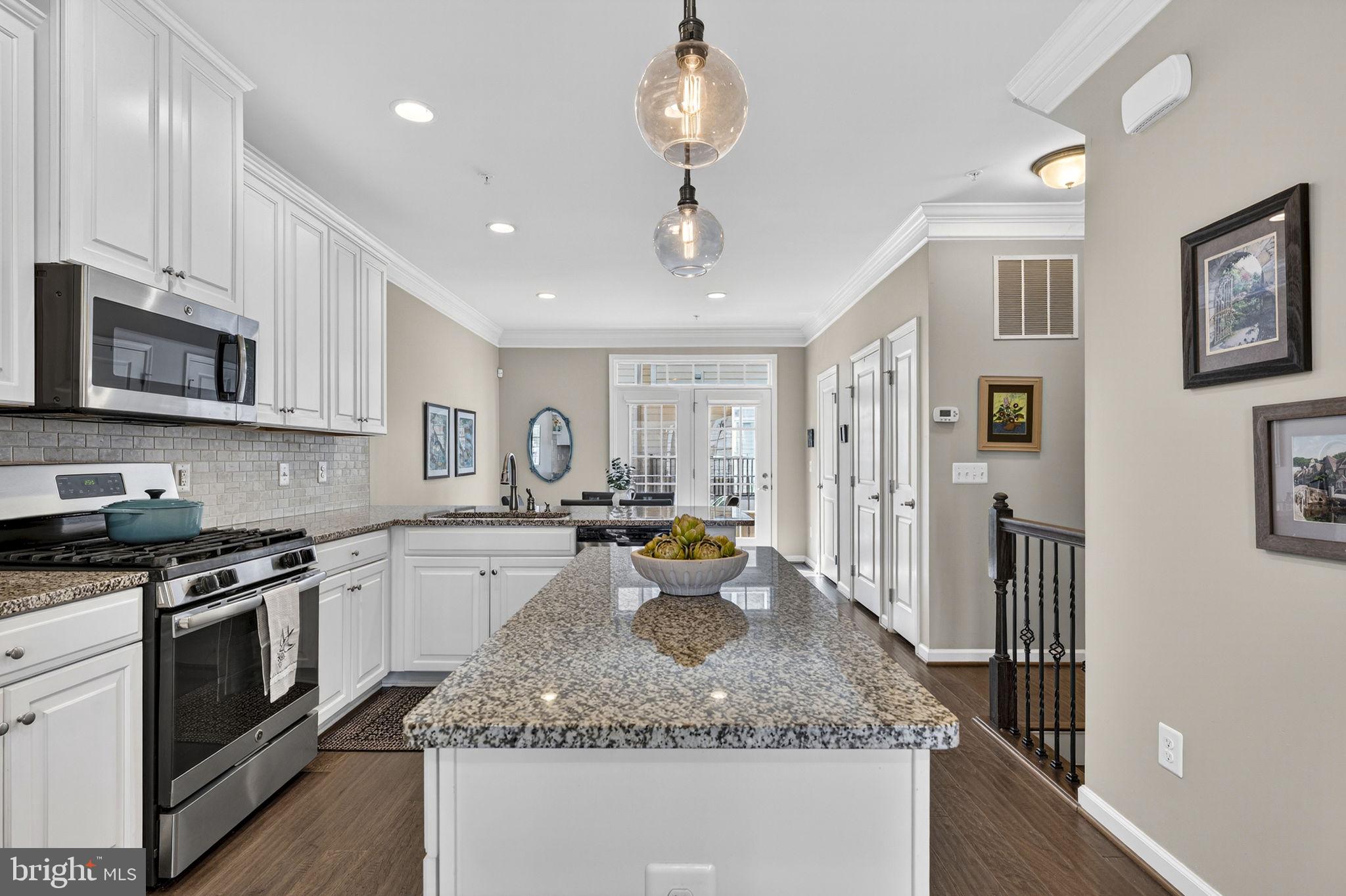 459 Haupt Square Southeast Leesburg, VA 20175 - Photo 16 of 80