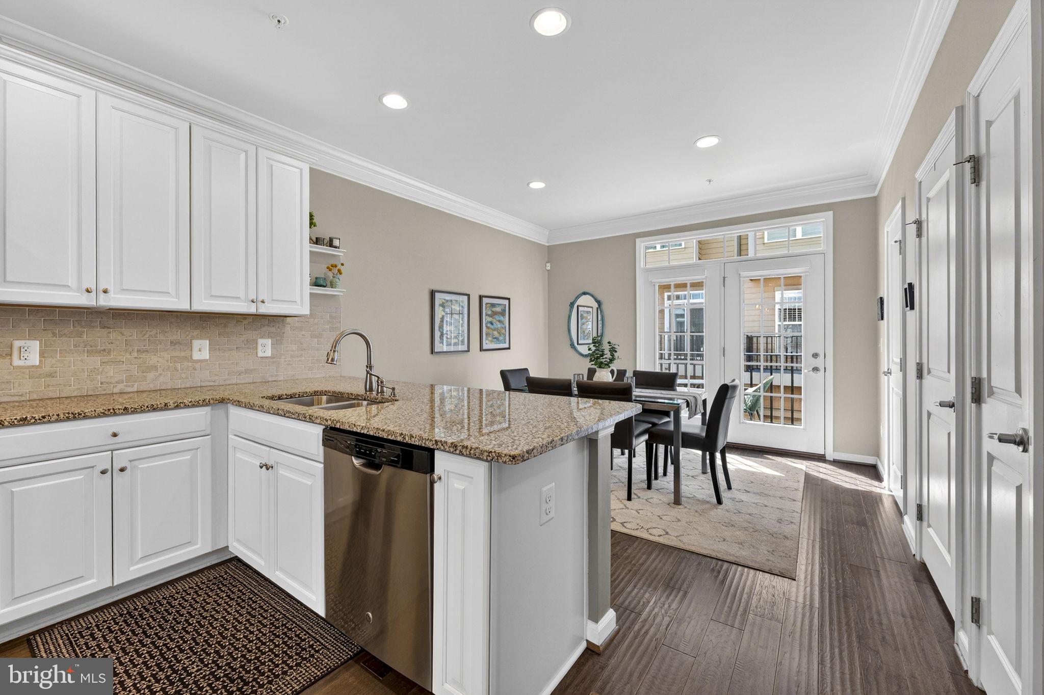 459 Haupt Square Southeast Leesburg, VA 20175 - Photo 17 of 80