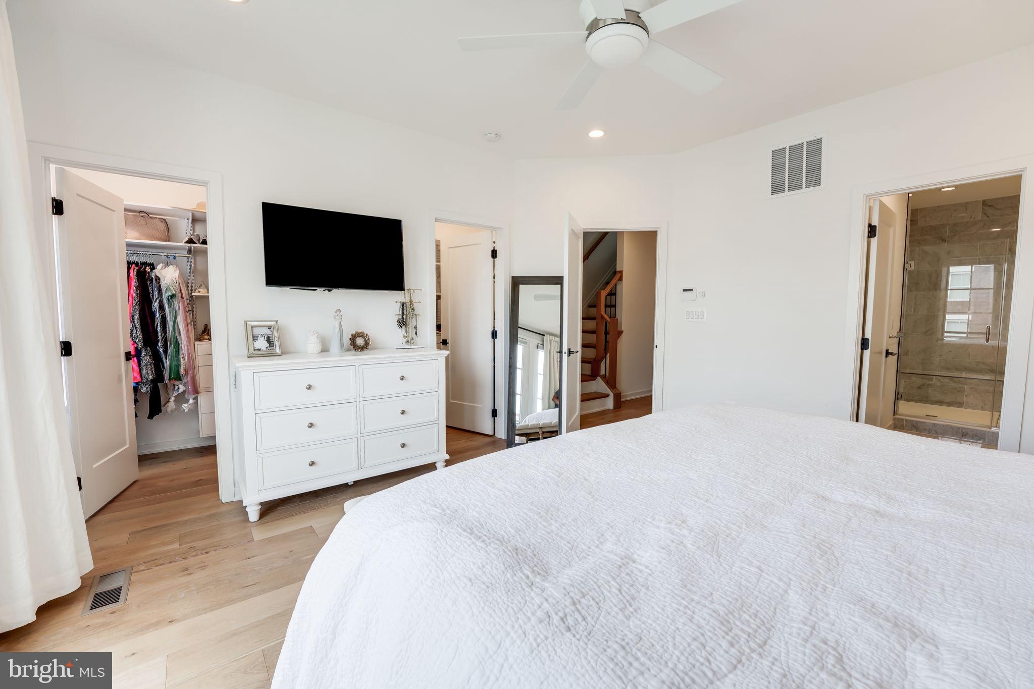1964 Roland Clarke Place Reston, VA 20191 - Photo 15 of 37