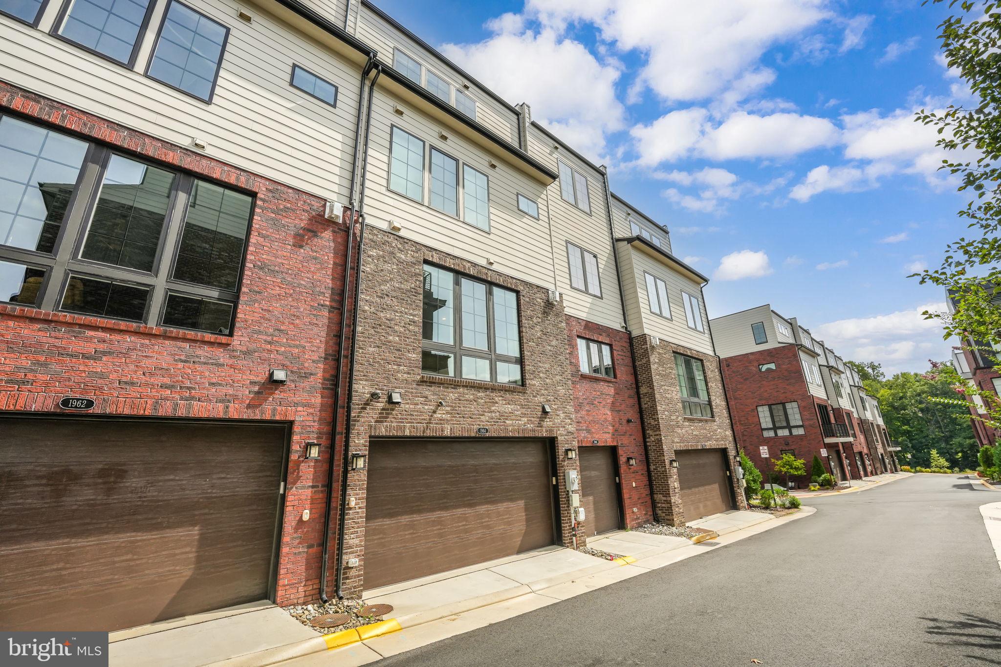 1964 Roland Clarke Place Reston, VA 20191 - Photo 32 of 37