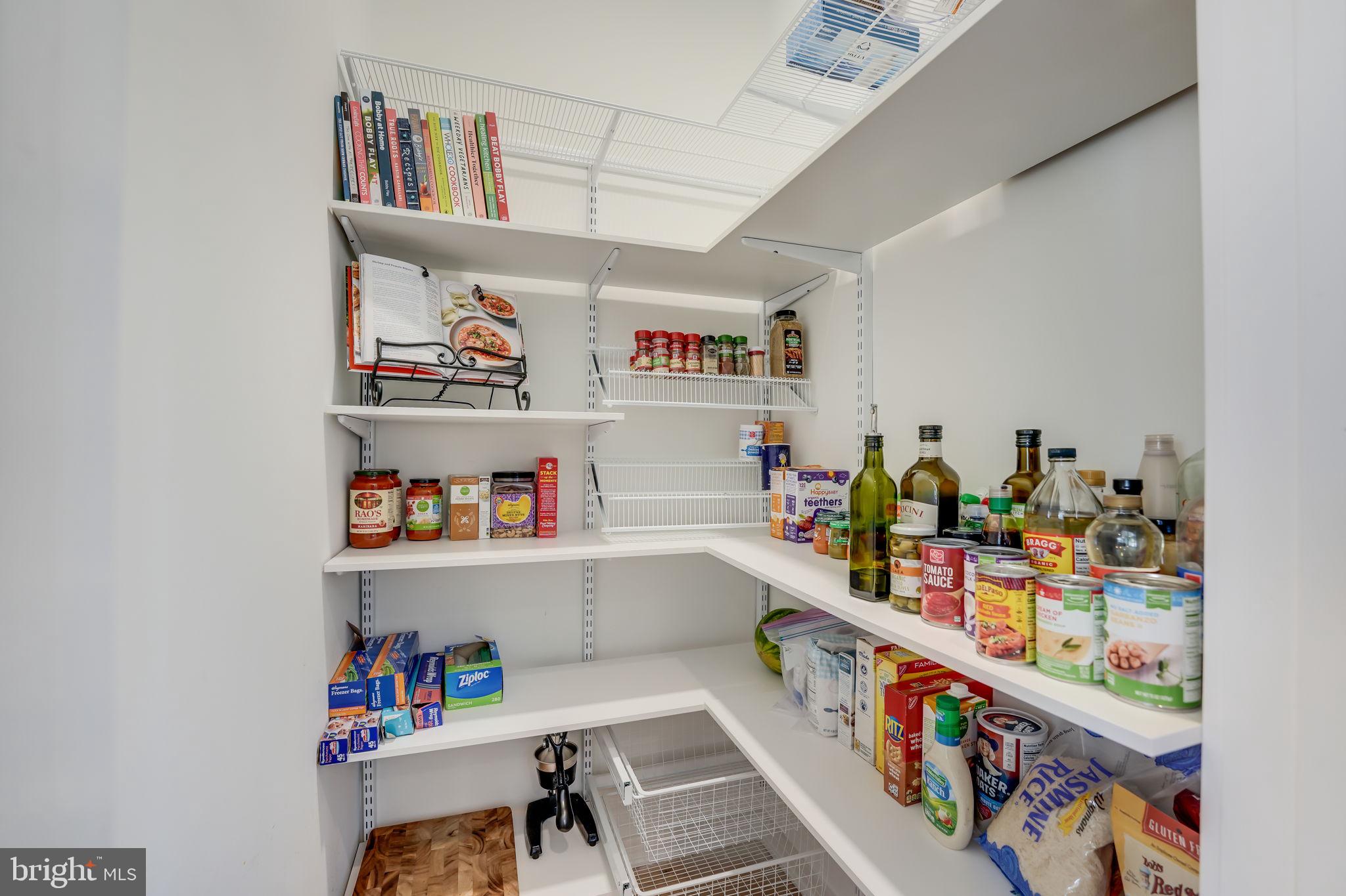 1964 Roland Clarke Place Reston, VA 20191 - Photo 7 of 37