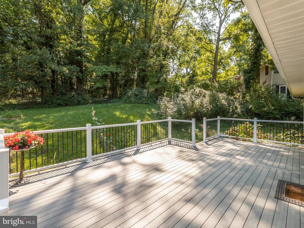 8 Roe Lane Arnold, MD 21012 - Photo 37 of 43 Gallery Image 37