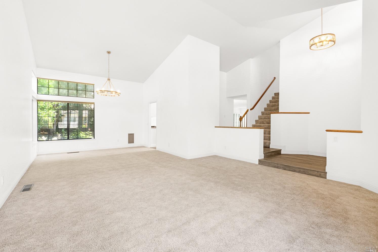 7216 Roxanne Lane Rohnert Park, CA 94928 - Photo 7 of 40