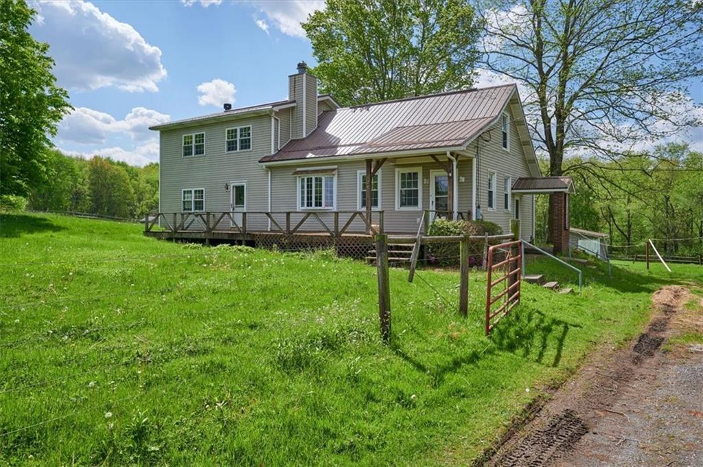 124 Hannahstown Road Butler, PA 16002 - Photo 2 of 45