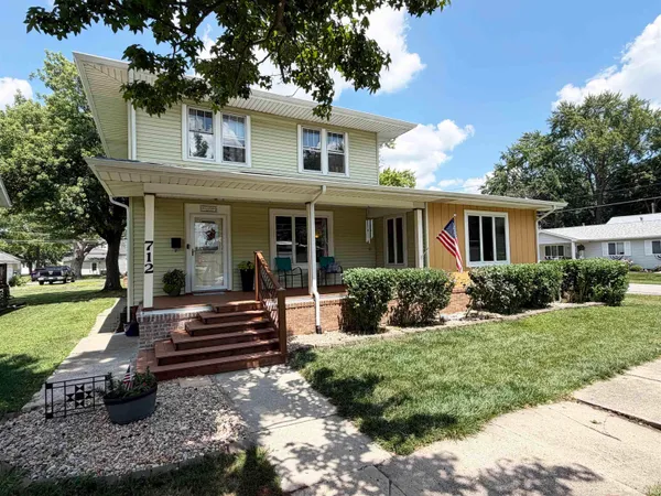 $270,900 | 712 East Keyser Street, Garrett, IN 46738