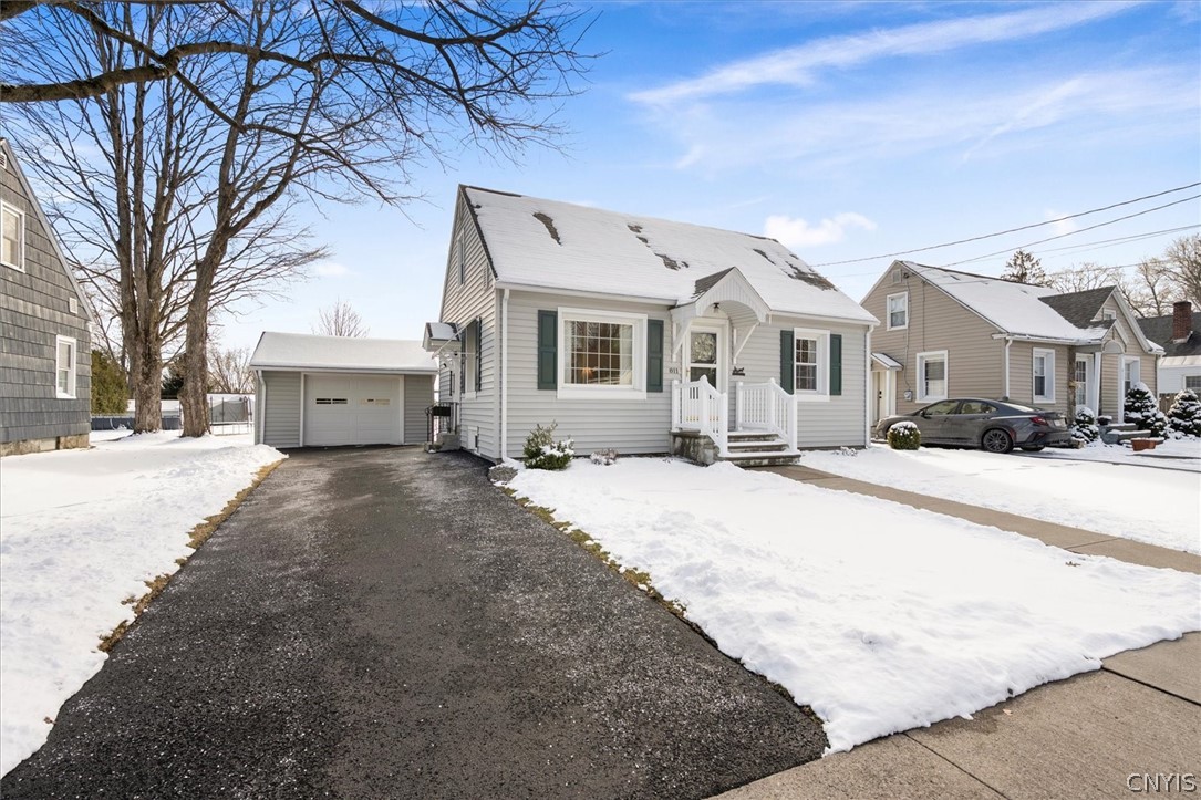 811 Massena Avenue Rome, NY 13440 - Photo 4 of 34