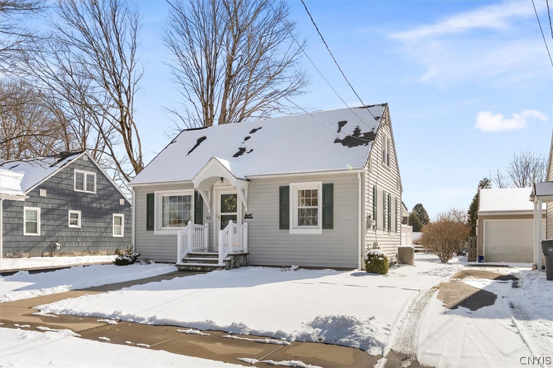 811 Massena Avenue Rome, NY 13440 - Photo 5 of 34