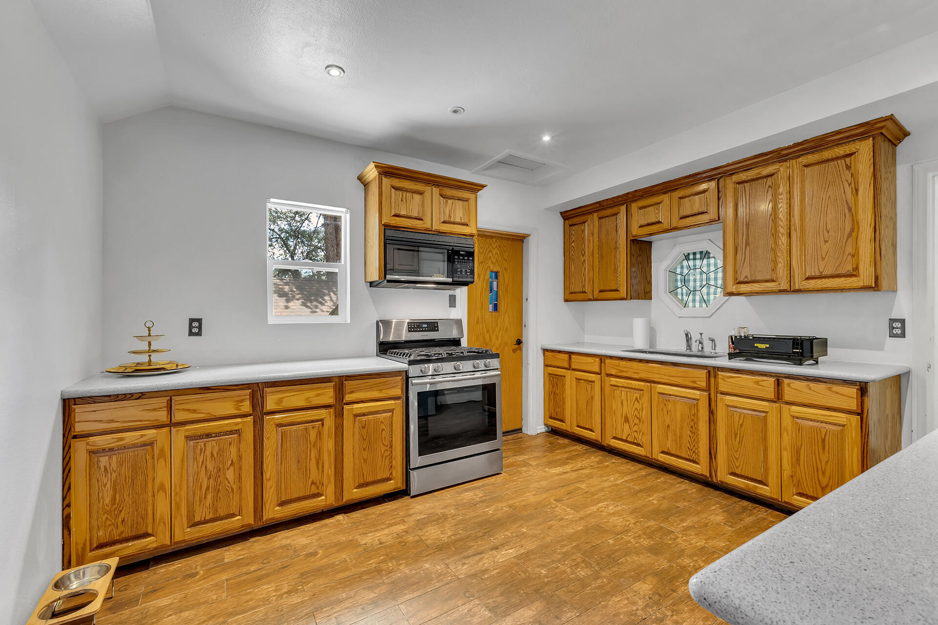 25325 Marion Ridge Drive Idyllwild, CA 92549 - Photo 12 of 23 IMG_4856
