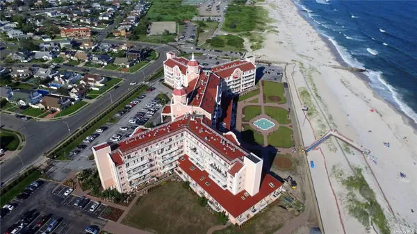$1,975,000 | 2 Richmond Road, Unit 6U&6V, Lido Beach, NY 11561