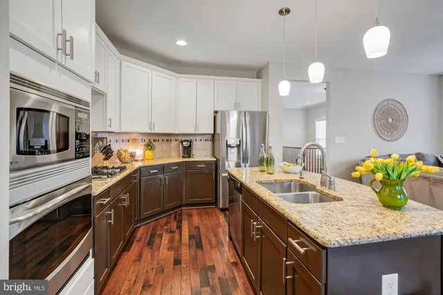 $730,000 | 25135 Hummocky Terrace, Aldie, VA 20105