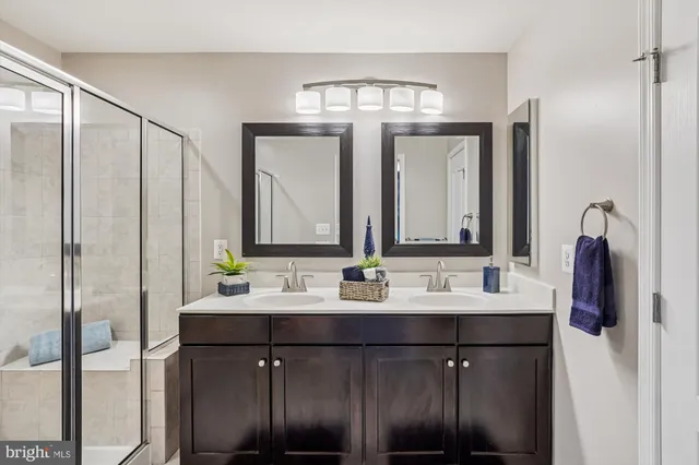 $730,000 | 25135 Hummocky Terrace, Aldie, VA 20105