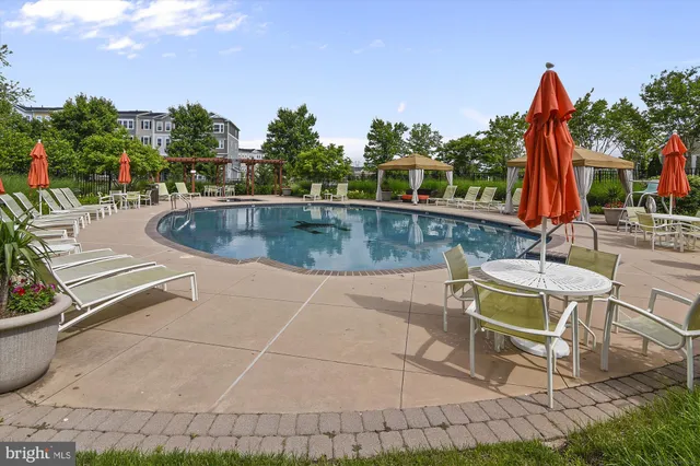 $730,000 | 25135 Hummocky Terrace, Aldie, VA 20105