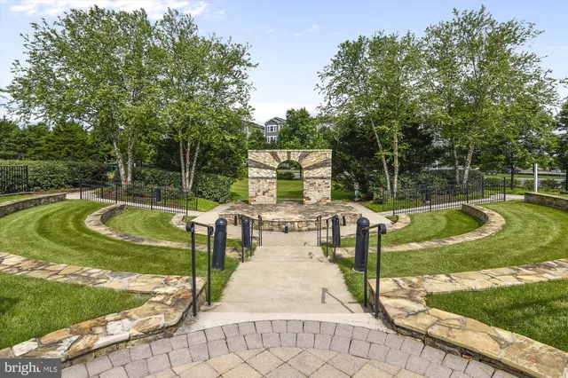 $730,000 | 25135 Hummocky Terrace, Aldie, VA 20105