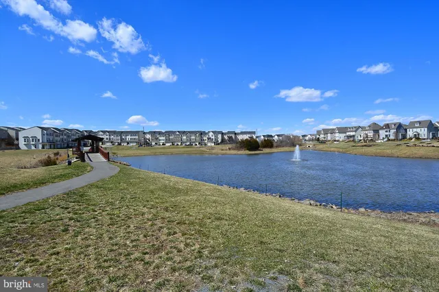 $730,000 | 25135 Hummocky Terrace, Aldie, VA 20105