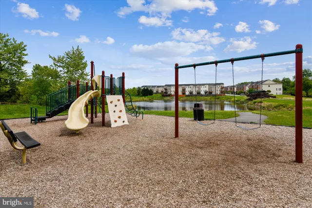 $730,000 | 25135 Hummocky Terrace, Aldie, VA 20105