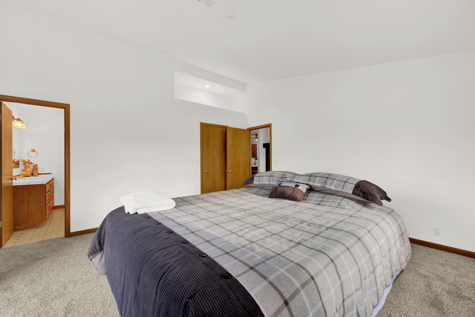 9885 Ashurst Street Proberta, CA 96078 - Photo 35 of 58