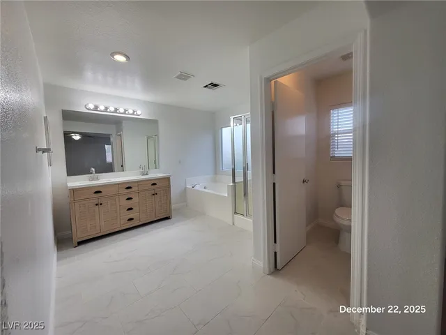 $2,405 | 204 Hickory Heights Avenue, Las Vegas, NV 89148