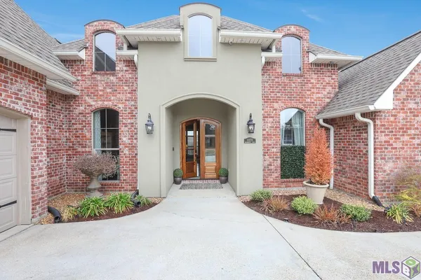 $475,000 | 13275 Brookcrest Drive, Walker, LA 70785