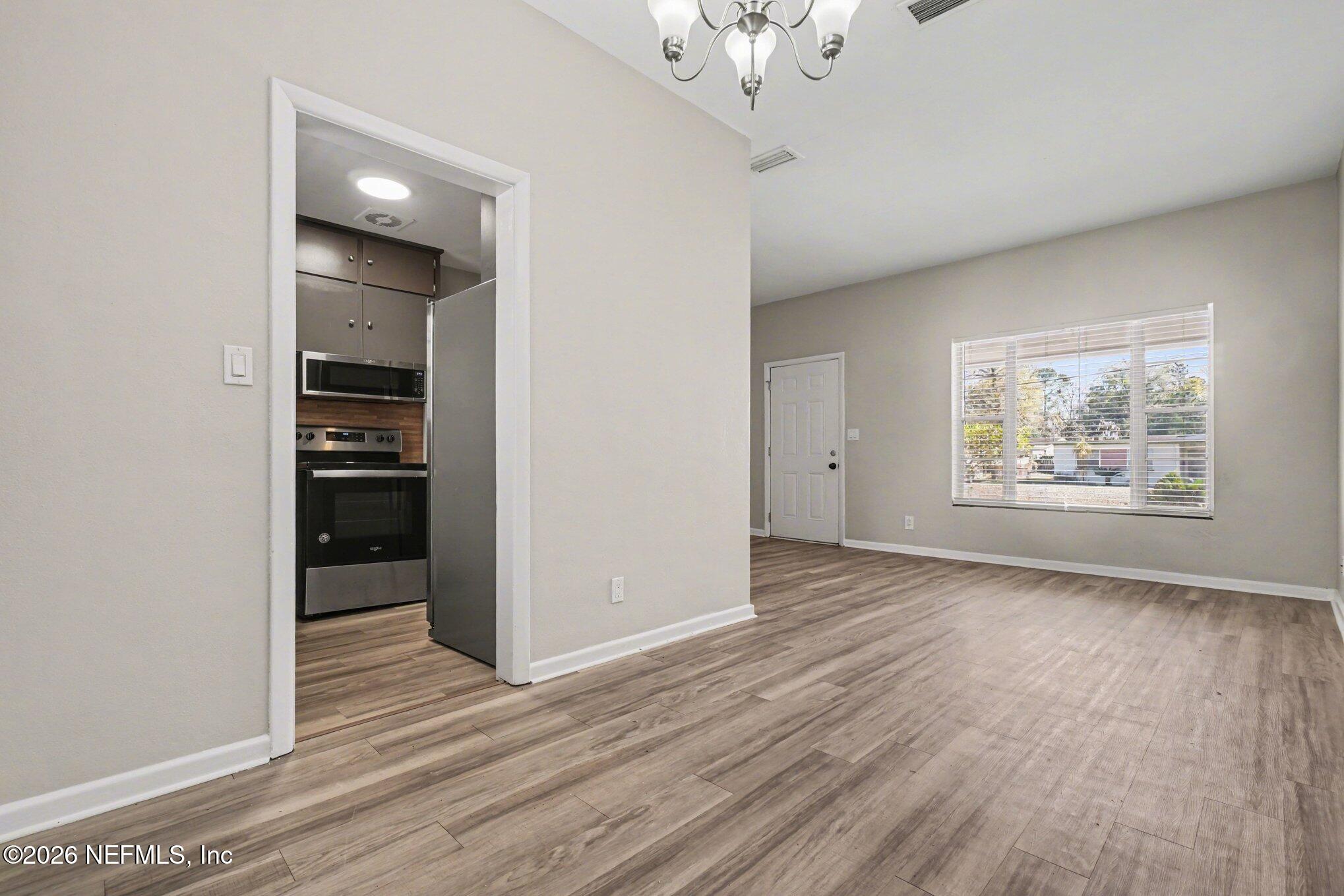 7213 Hallock Street Jacksonville, FL 32211 - Photo 3 of 15 003_file_3095