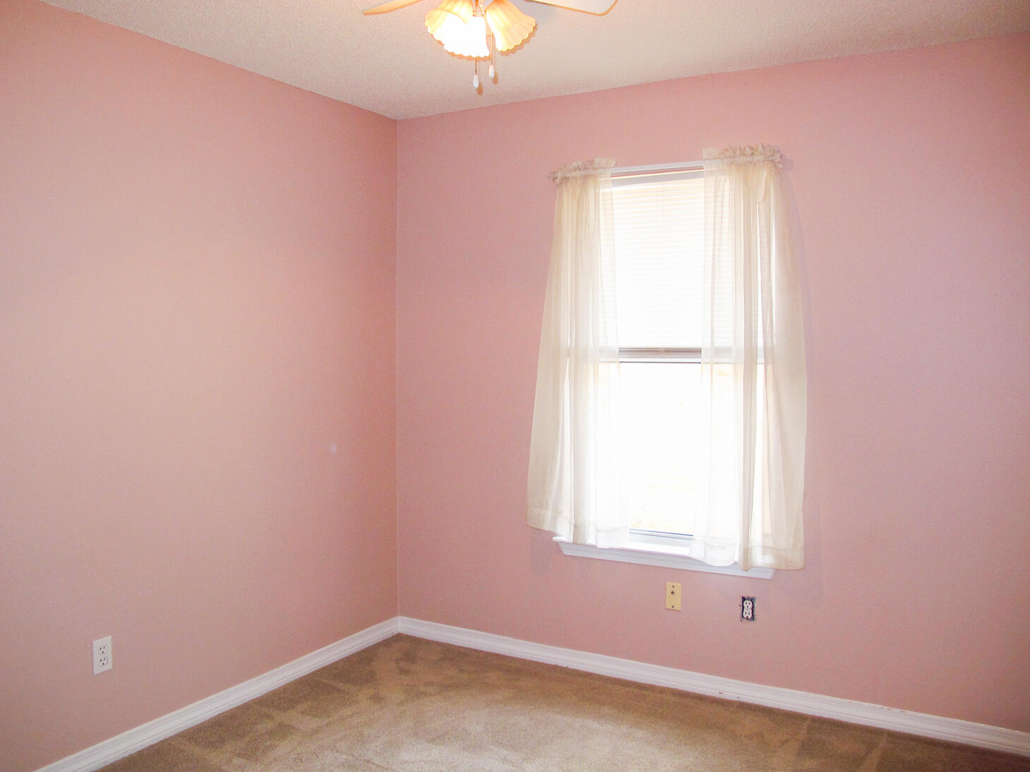 78 Stowe Road Mary Esther, FL 32569 - Photo 24 of 32 Bedroom 2