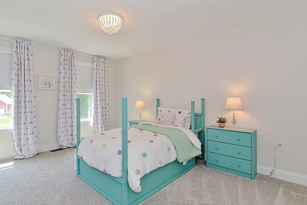 40 Baron Road Franklin, MA 02038 - Photo 24 of 42 Gallery Image 24