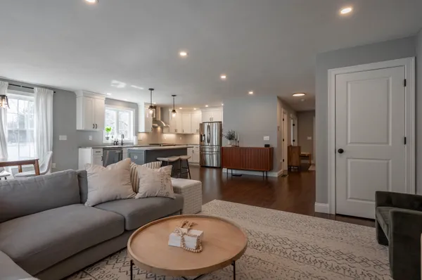 $664,900 | 285 B Webster Street, Hudson, NH 03051