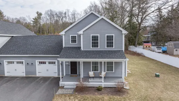 $664,900 | 285 B Webster Street, Hudson, NH 03051