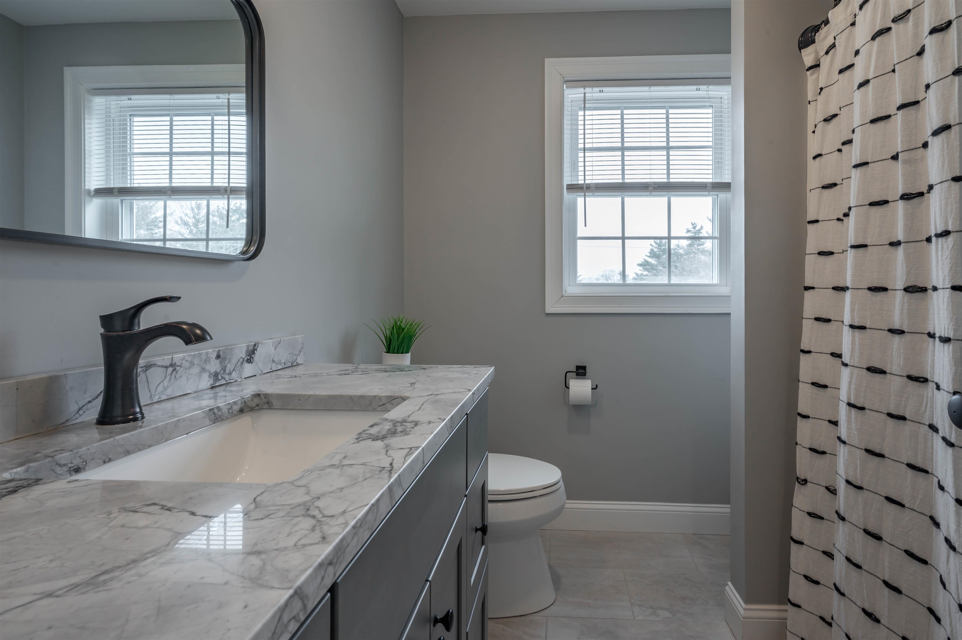 285 B Webster Street Hudson, NH 03051 - Photo 38 of 54