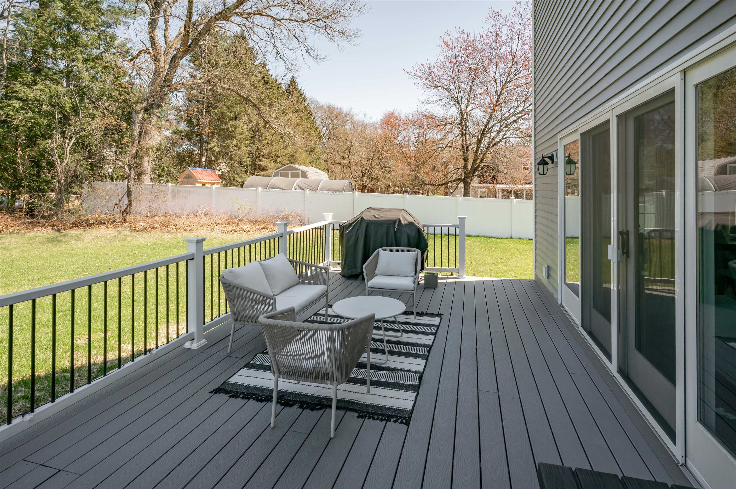 285 B Webster Street Hudson, NH 03051 - Photo 45 of 50