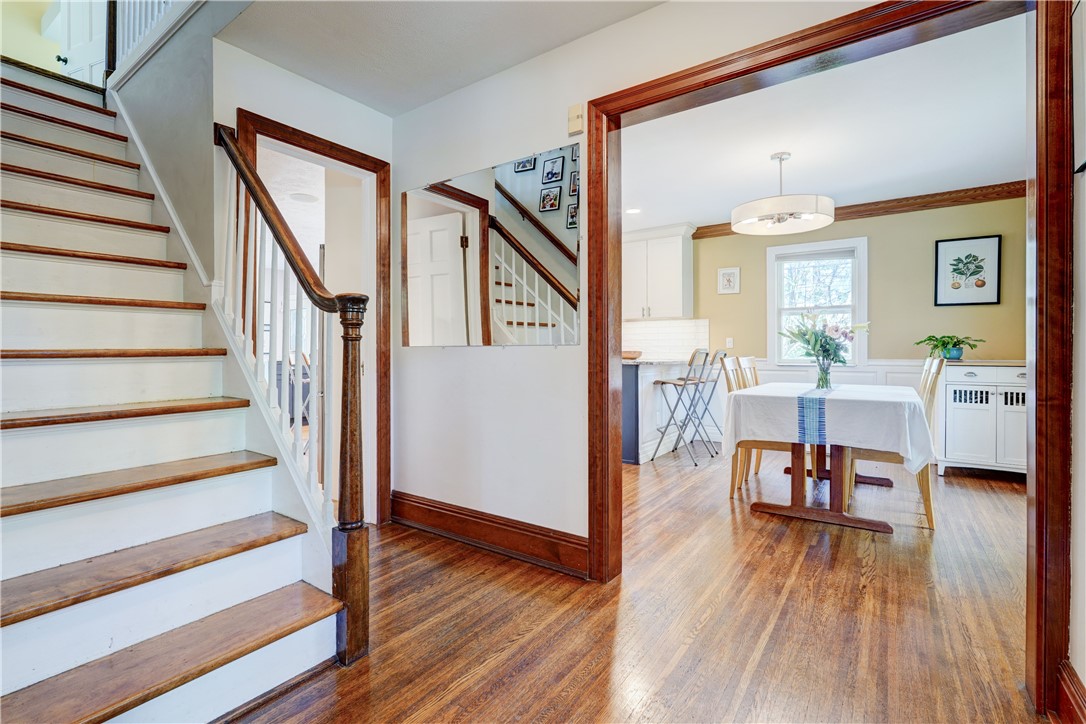 215 Roosevelt Road Rochester, NY 14618 - Photo 6 of 31