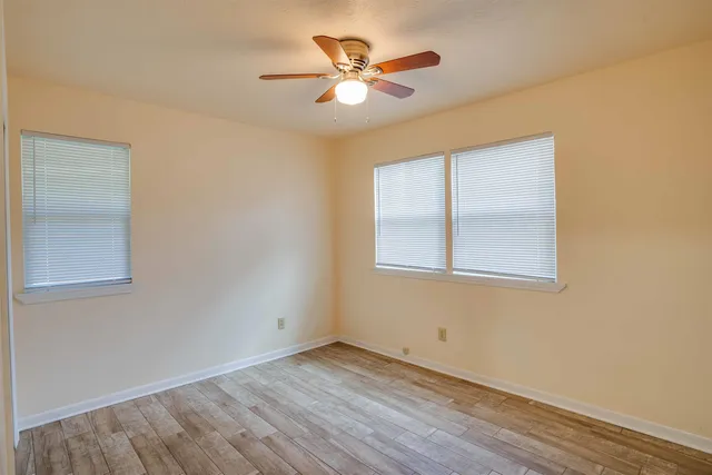 $1,950 | 266 South Villas Court, Tallahassee, FL 32303