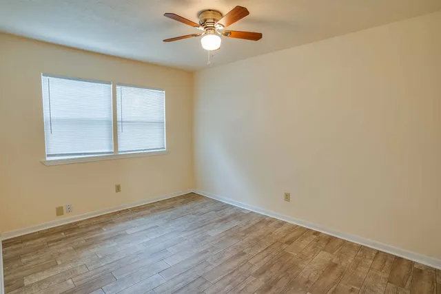 $1,950 | 266 South Villas Court, Tallahassee, FL 32303