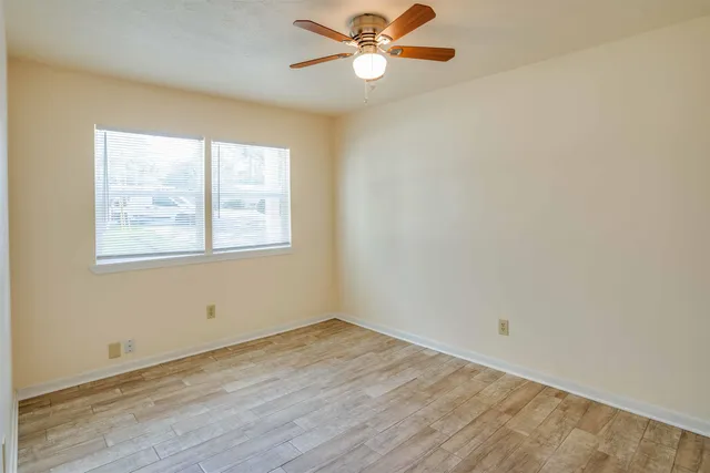 $1,950 | 266 South Villas Court, Tallahassee, FL 32303