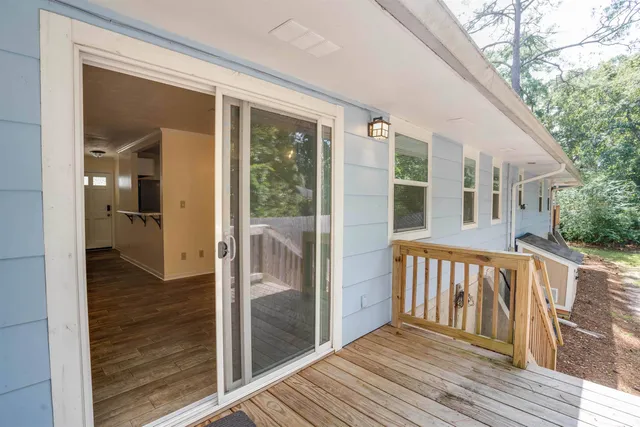 $1,950 | 266 South Villas Court, Tallahassee, FL 32303