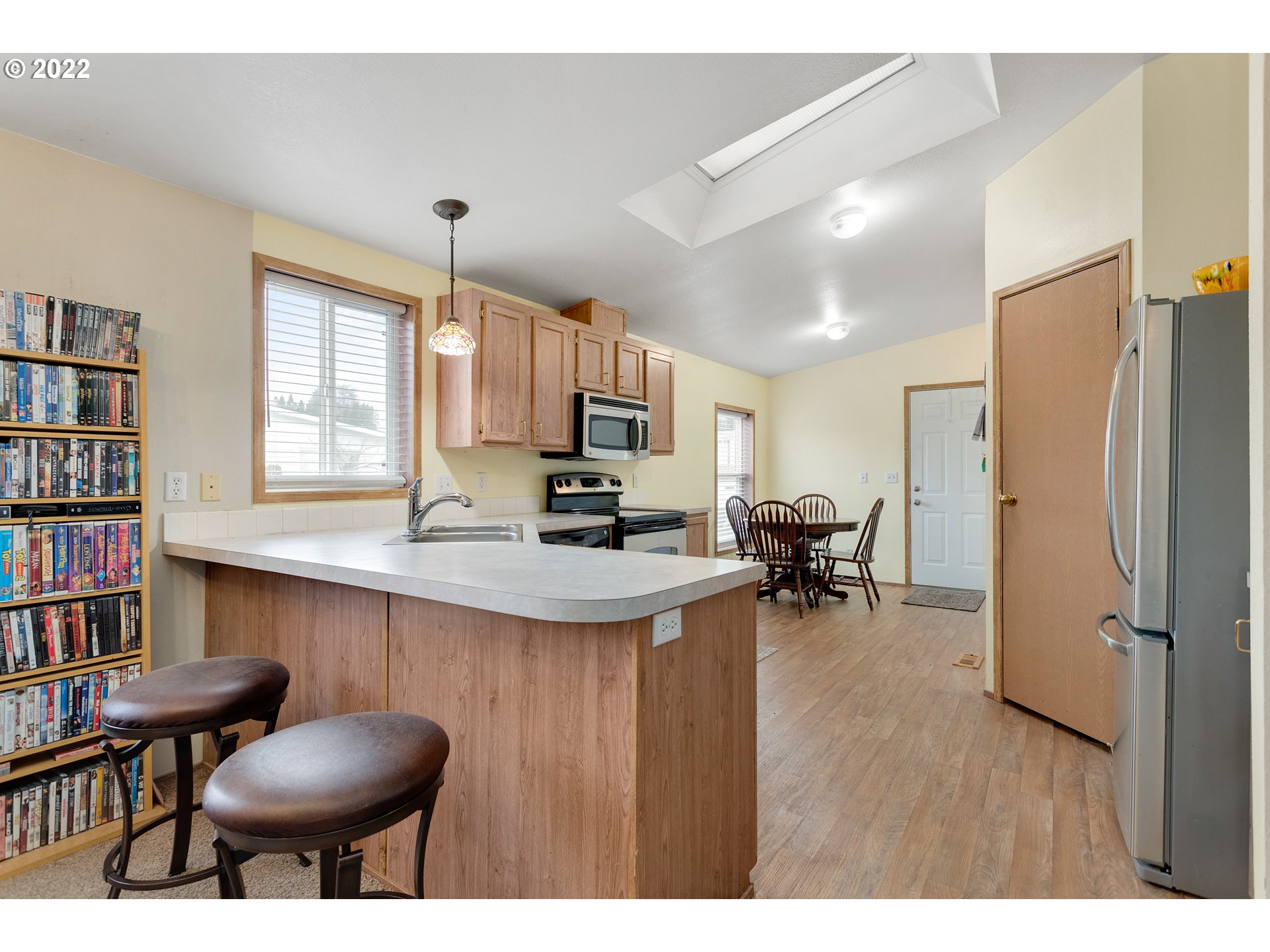 17600 Southwest Bunker Oak Road Beaverton, OR 97006 - Photo 11 of 27 Gallery Image 11