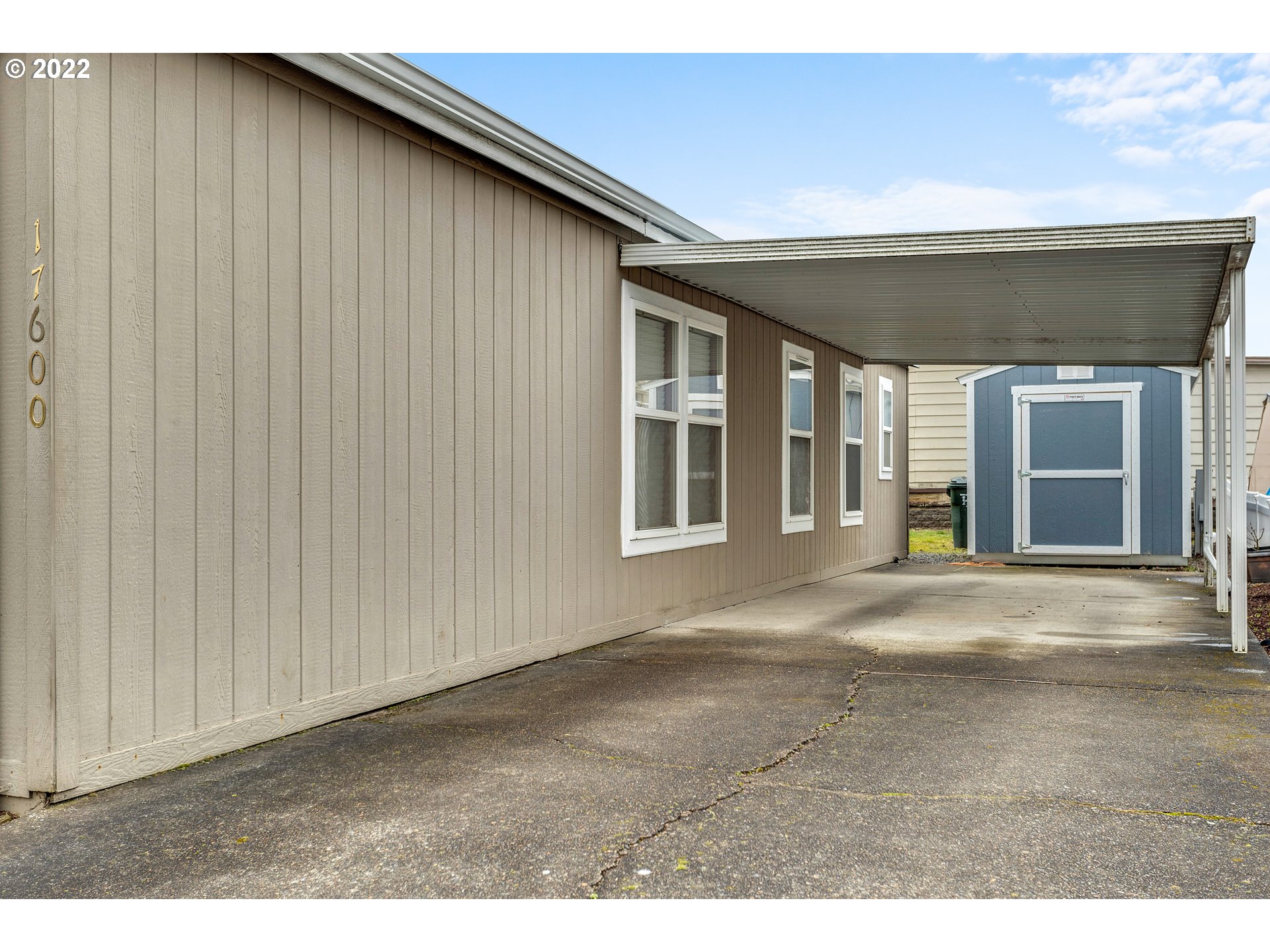 17600 Southwest Bunker Oak Road Beaverton, OR 97006 - Photo 5 of 27 Gallery Image 5