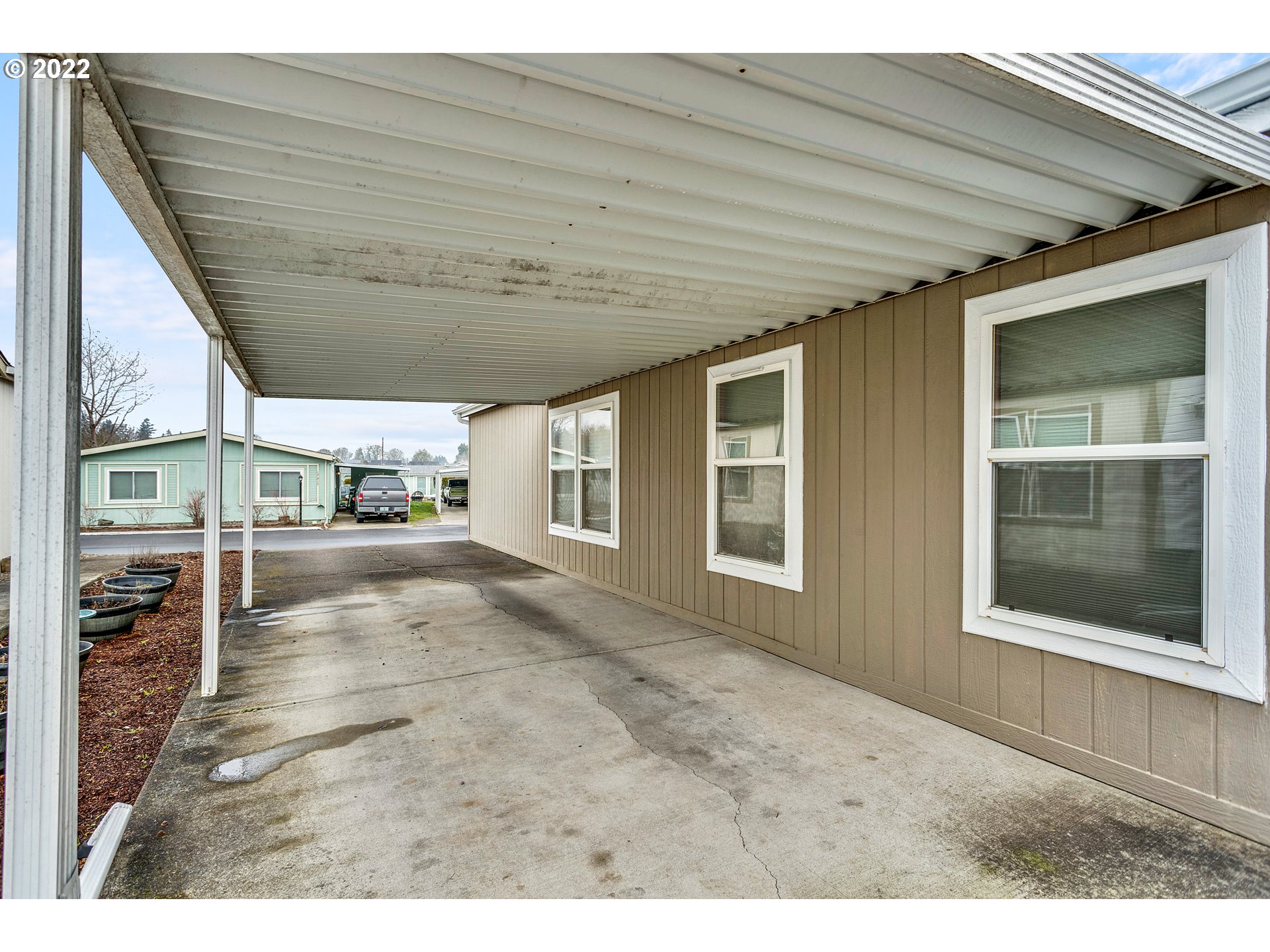 17600 Southwest Bunker Oak Road Beaverton, OR 97006 - Photo 6 of 27 Gallery Image 6