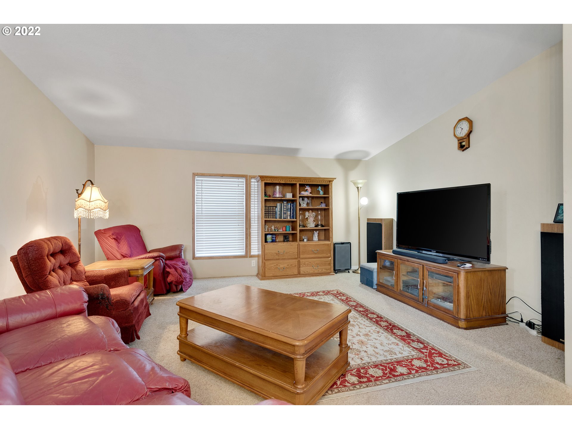 17600 Southwest Bunker Oak Road Beaverton, OR 97006 - Photo 10 of 27 Gallery Image 10