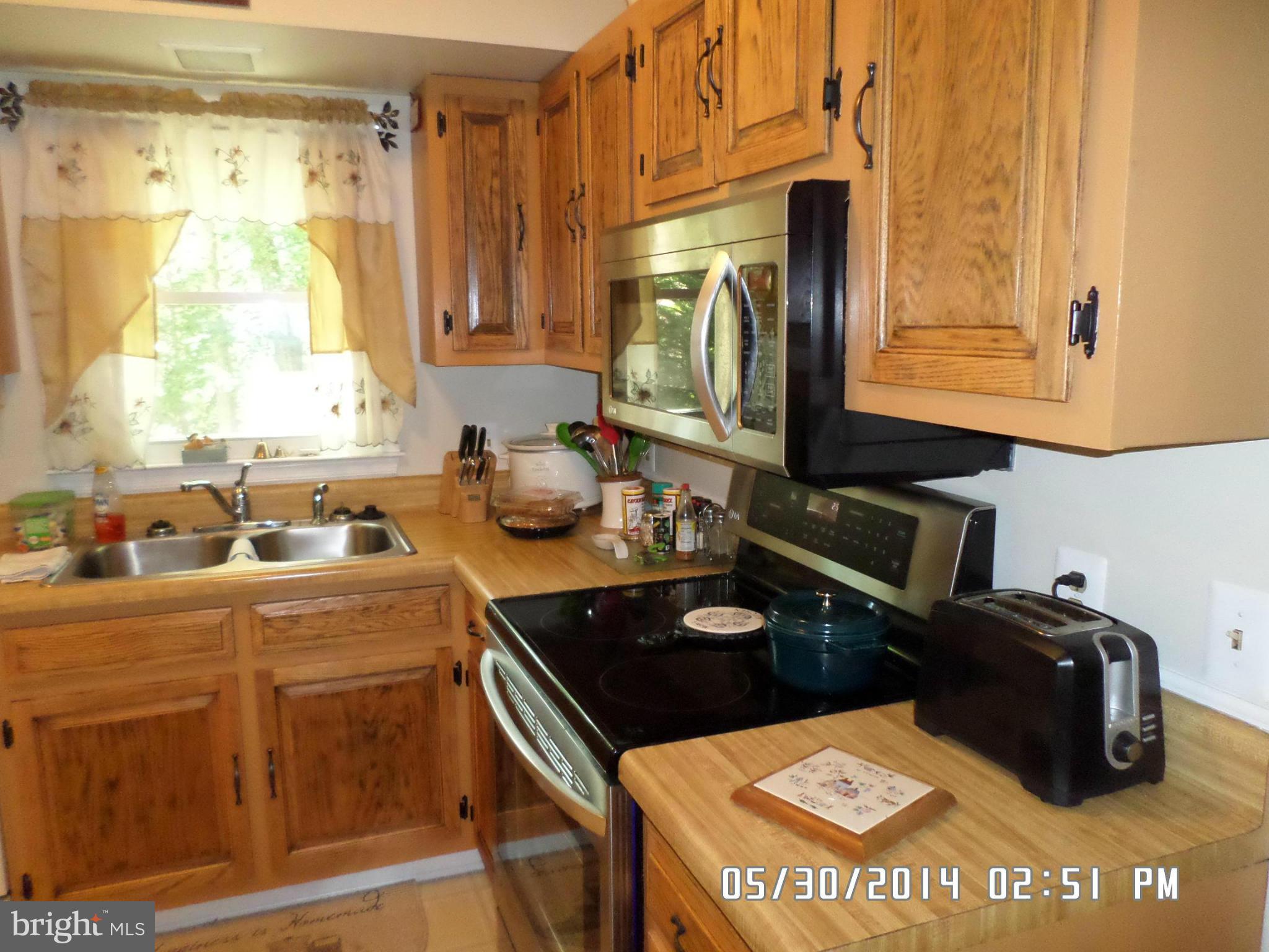 307 Happy Creek Road Locust Grove, VA 22508 - Photo 8 of 18 Kitchen