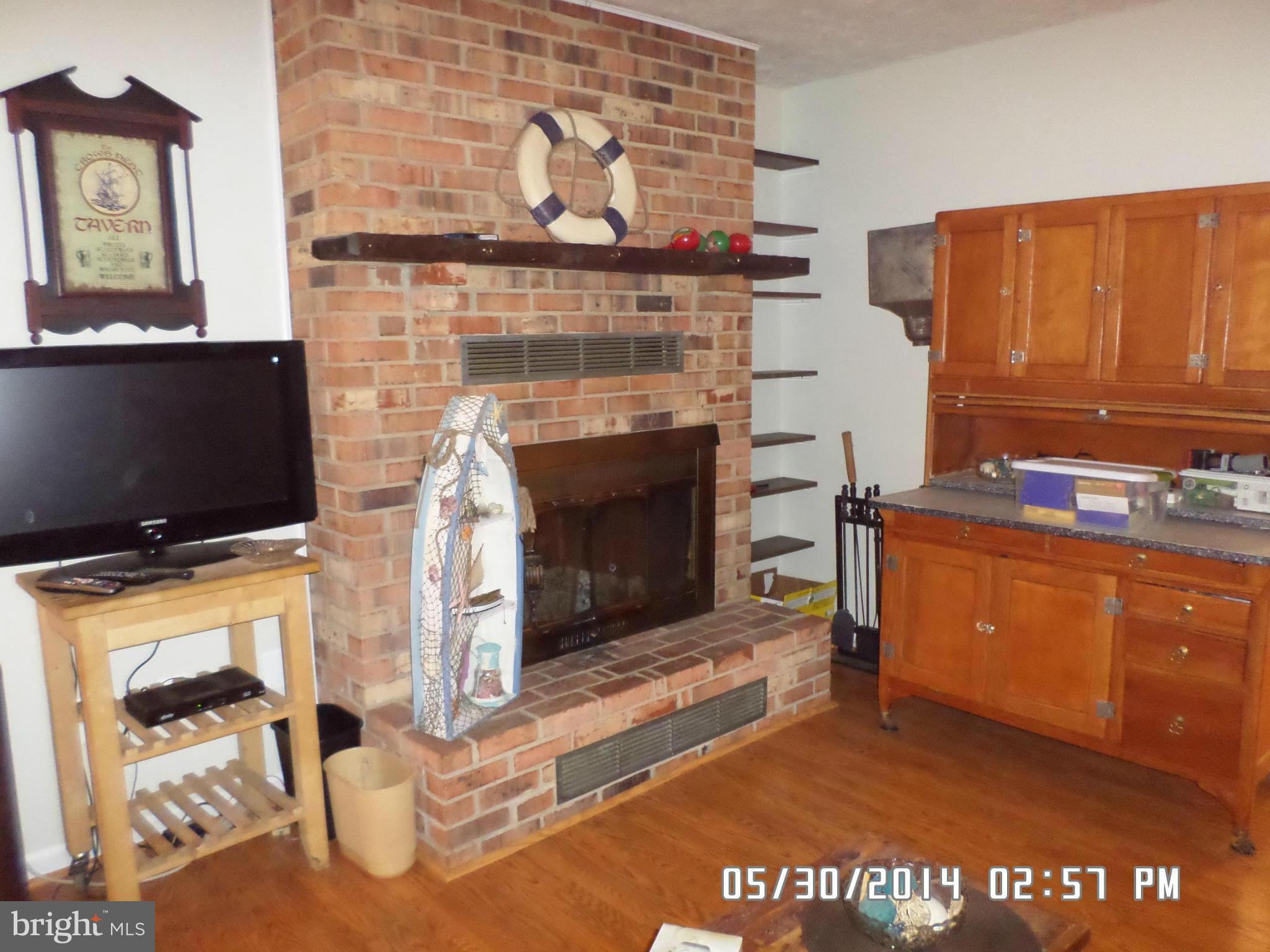 307 Happy Creek Road Locust Grove, VA 22508 - Photo 10 of 18 Family Room
