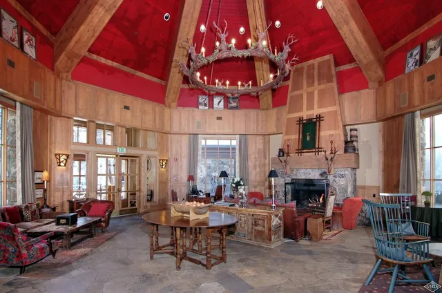 $28,000 | 63 Avondale Lane, Unit 333 WEEK 7, Beaver Creek, CO 81620