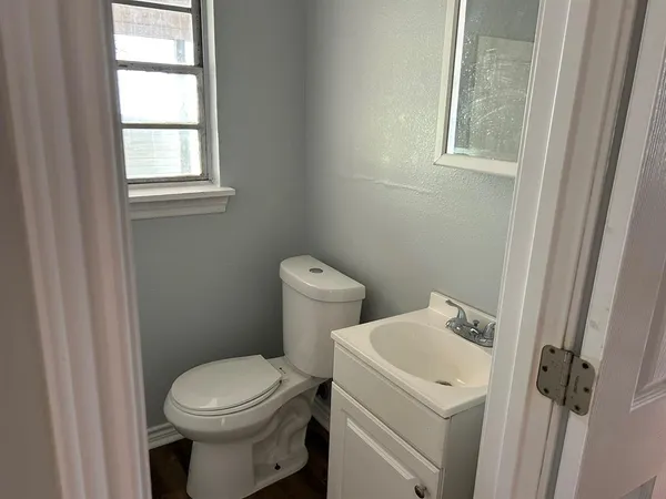 $189,000 | 121 Vandenburg Drive, Denison, TX 75020