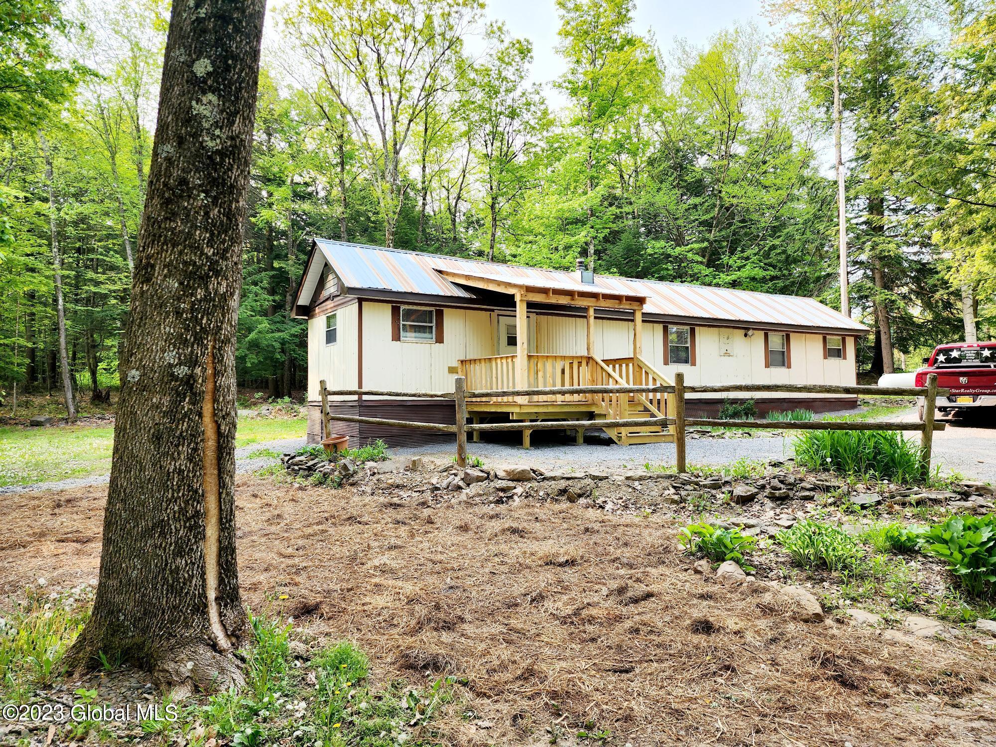 452 Zach Hill Road Broome, NY 12122 - Photo 3 of 19 20230524_090406