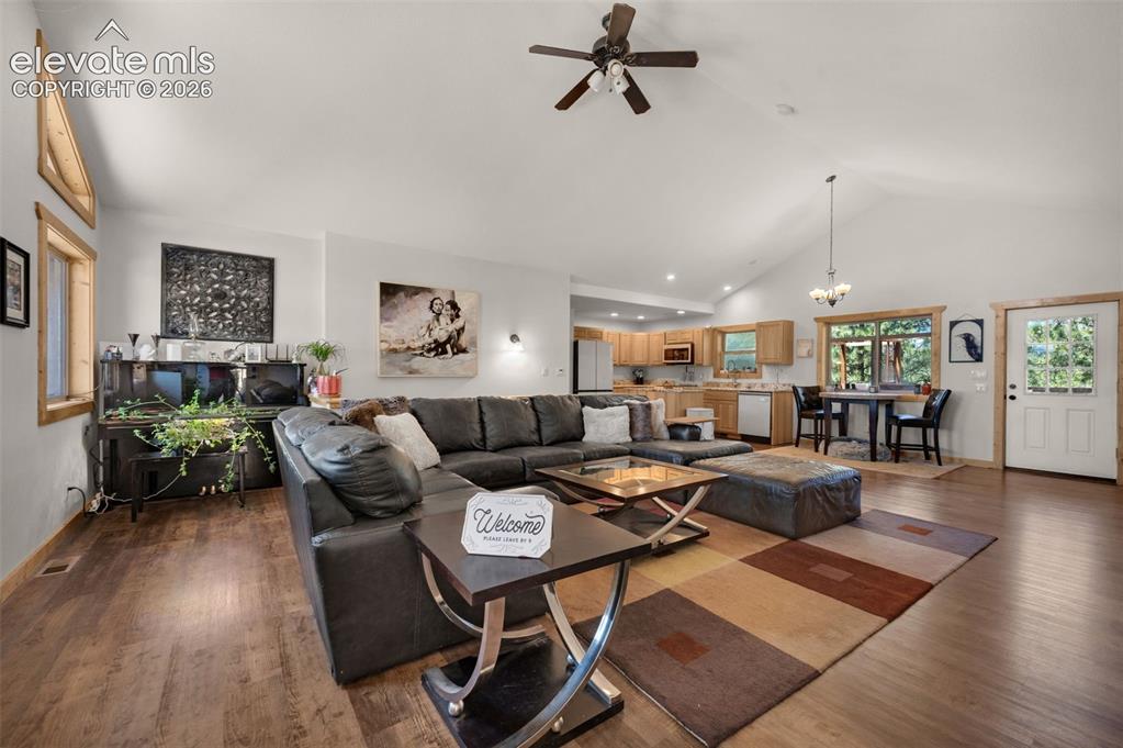 897 Fossil Creek Road Florissant, CO 80816 - Photo 4 of 41